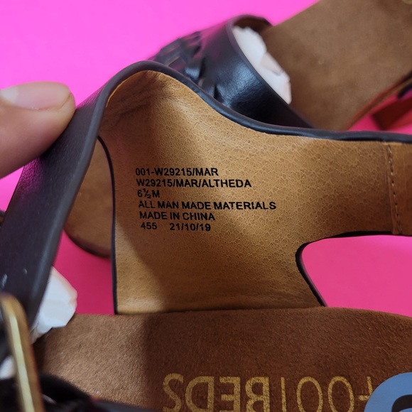 WHITE MOUNTAIN Altheda Platform Heel
Sandals Sz 6.5 - Picture 8 of 11